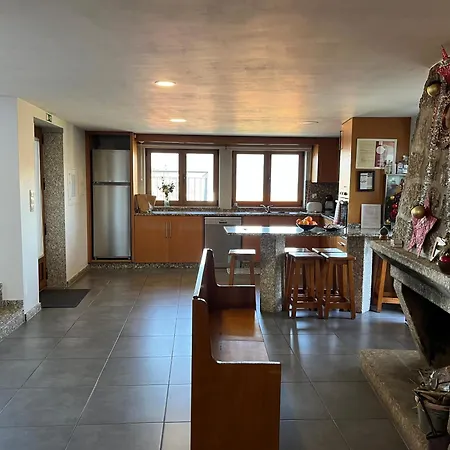 Casa Da Lage Piso 0 * Cova